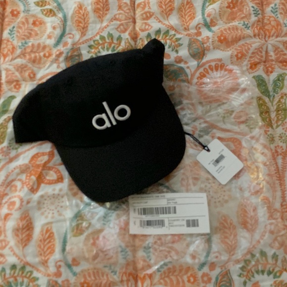 Alo Yoga Leggings and Tank - Picture 2 of 9